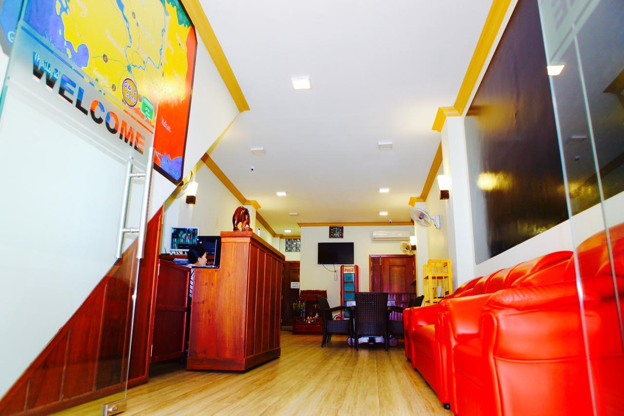 Dynsey Boutique Hotel Phnom Penh Exterior photo